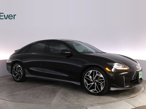 Used 2024 Hyundai Ioniq 6 Limited RWD image 14