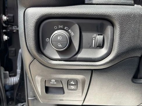 Used 2023 RAM 1500 Big Horn AWD/4WD image 14