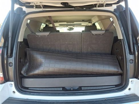 Used 2017 GMC Yukon Denali image 33