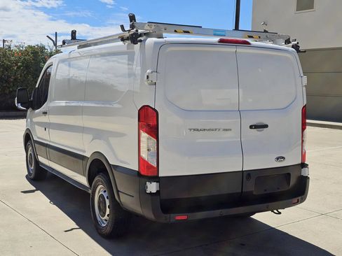 Used 2020 Ford Transit 250 Low Roof RWD image 7