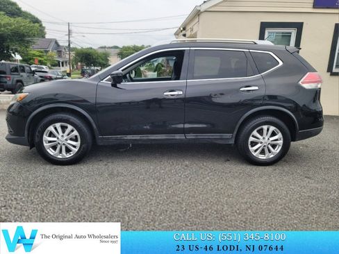Used 2016 Nissan Rogue SV AWD/4WD image 7