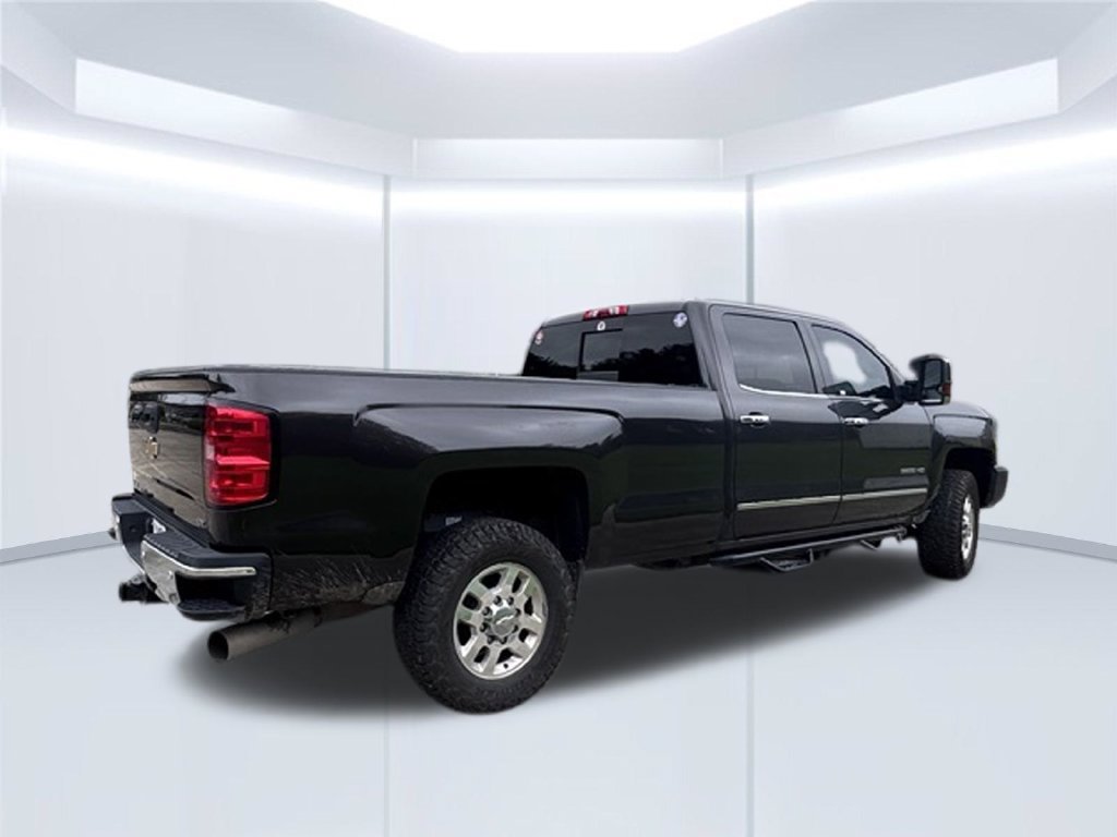 Used 2015 Chevrolet Silverado 3500 LTZ w/ Duramax Plus Package AWD/4WD image 3