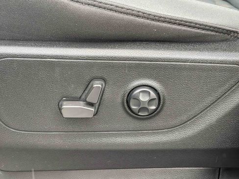 Used 2021 RAM 1500 Big Horn image 49