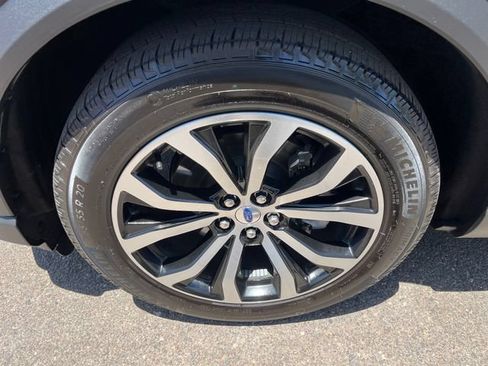 Used 2025 Ford Explorer ST-Line w/ Premium Package RWD image 2
