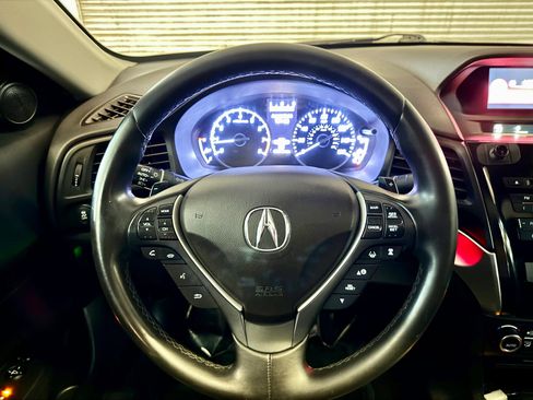 Used 2019 Acura ILX image 14
