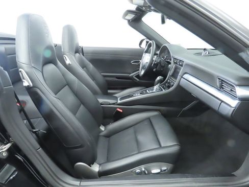Used 2016 Porsche 911 Carrera Black Edition RWD image 28