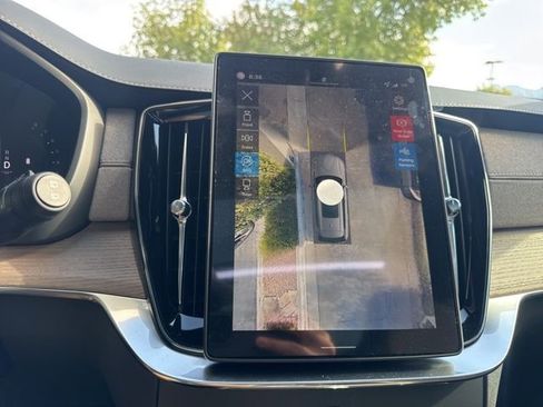 New 2026 Volvo XC90 B6 Plus w/ Protection Package image 30