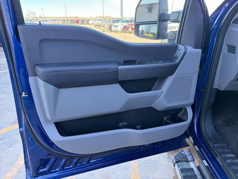 New 2026 Ford F350 XLT w/ FX4 Off-Road Package image 12