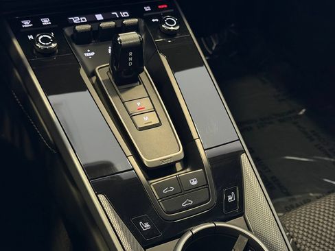 Certified 2020 Porsche 911 Carrera RWD image 18