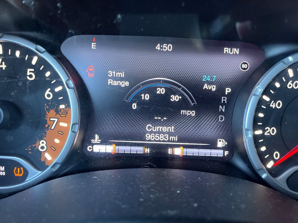 Used 2018 Jeep Renegade Trailhawk w/ Cold Weather Group II AWD/4WD image 9