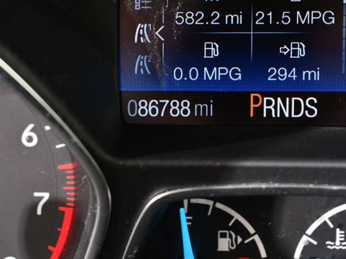 Used 2019 Ford Escape SE image 26