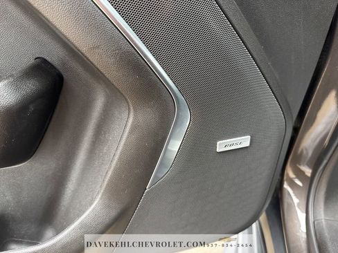 Certified 2021 Chevrolet Suburban LT w/ Luxury Package image 11