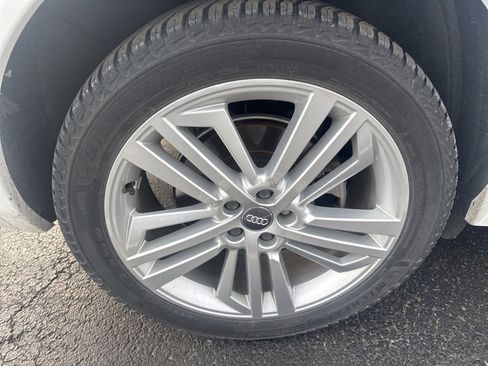 Used 2018 Audi Q5 2.0T Premium Plus w/ Premium Plus Package image 9