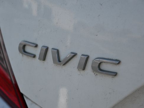 Used 2018 Honda Civic LX image 30