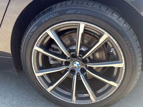 Used 2018 BMW 640i Gran Turismo xDrive 640i Gran Turismo xDrive Sedan w/ Luxury Seating Package image 6