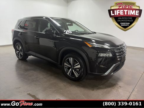 Used 2026 Nissan Rogue SL AWD/4WD image 1