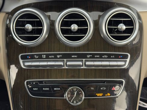Used 2016 Mercedes-Benz C 300 Sedan image 28