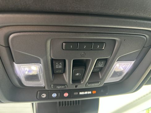 Used 2023 GMC Sierra 1500 AT4X AWD/4WD image 32