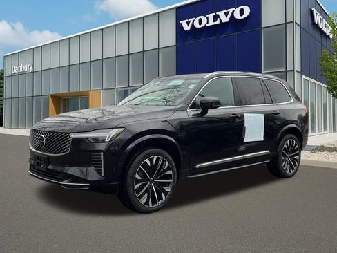 Used 2026 Volvo XC90 B6 Ultra w/ Protection Package AWD/4WD image 2
