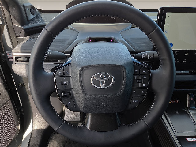 Used 2026 Toyota C-HR AWD/4WD image 20