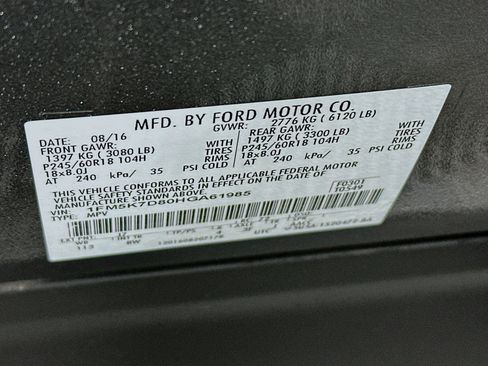 Used 2017 Ford Explorer XLT w/ Equipment Group 201A image 12