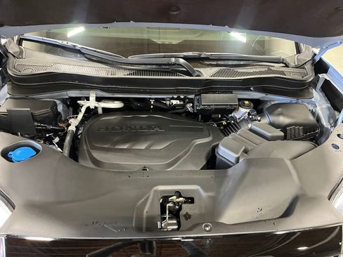 Certified 2025 Honda Ridgeline Black Edition image 28