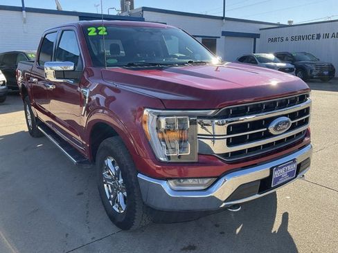 Used 2022 Ford F150 Lariat image 2