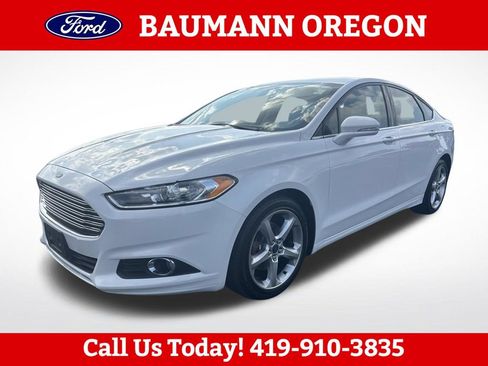 Used 2016 Ford Fusion SE FWD image 7