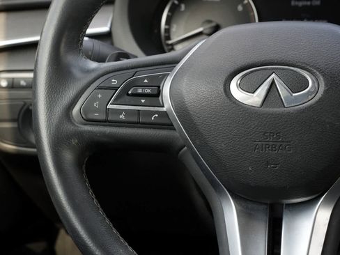 Certified 2023 INFINITI QX50 Luxe image 10