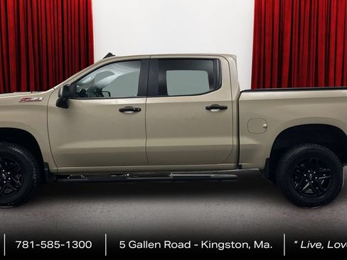 Used 2022 Chevrolet Silverado 1500 LT Trail Boss w/ LT Trail Boss Premium Package AWD/4WD image 8