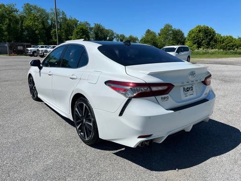 Used 2018 Toyota Camry XSE w/ Driver Assist Package FWD image 5