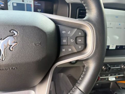 Used 2023 Ford Bronco Badlands AWD/4WD image 8