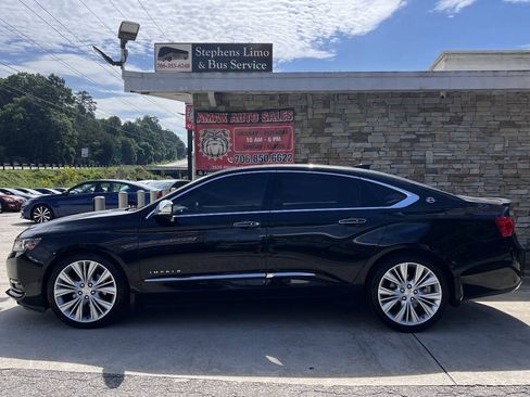 Used 2016 Chevrolet Impala LTZ w/ Enhanced Convenience Package FWD image 3