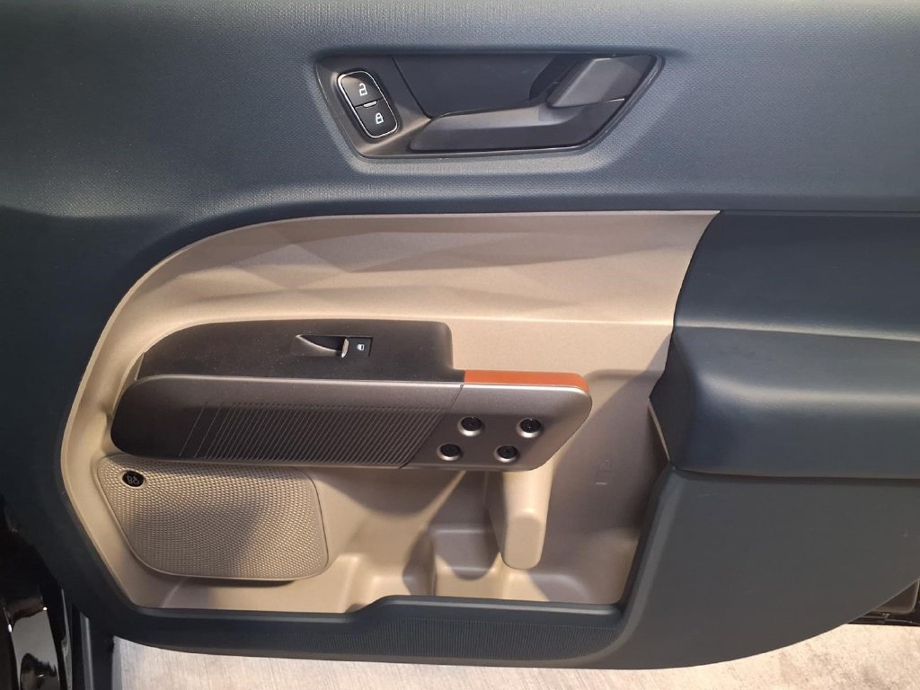 Used 2026 Ford Maverick Lariat AWD/4WD image 30