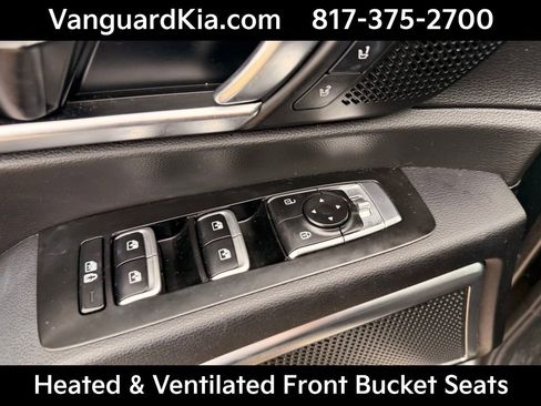 Certified 2022 Kia Telluride SX w/ Nightfall Edition Package image 19