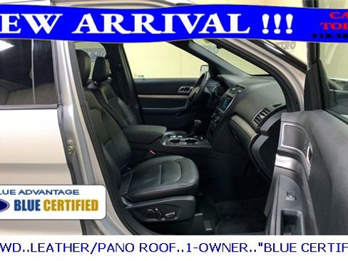 Used 2018 Ford Explorer XLT w/ Equipment Group 202A image 12