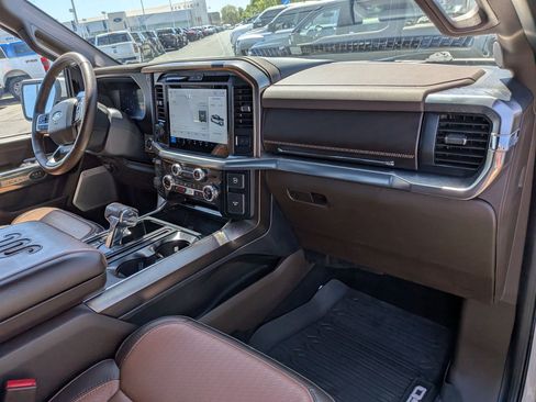 Used 2025 Ford F150 King Ranch AWD/4WD image 35