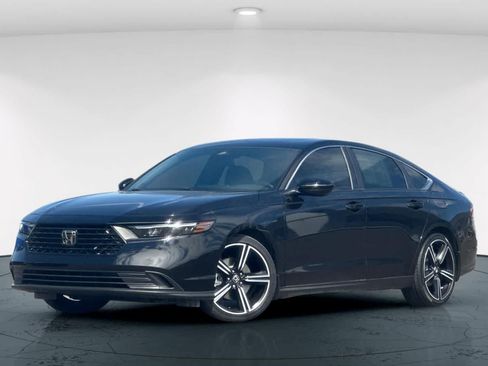Used 2024 Honda Accord Sport image 1