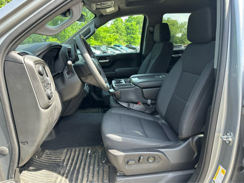 Used 2023 Chevrolet Silverado 1500 Custom w/ LPO, Dark Essentials Package AWD/4WD image 10