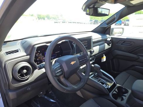 New 2026 Chevrolet Colorado W/T image 8