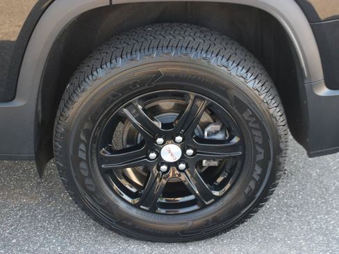 Used 2023 GMC Acadia AT4 AWD/4WD image 43