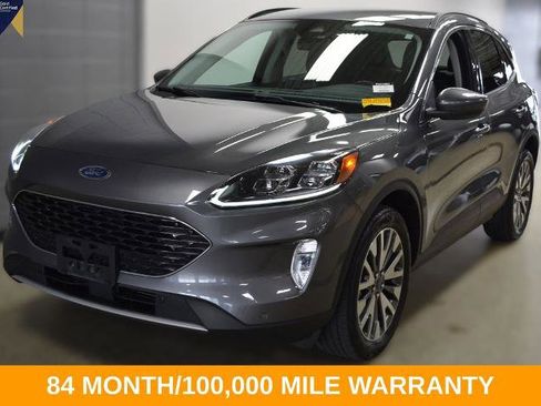 Certified 2022 Ford Escape Titanium w/ Class II Trailer Tow Package AWD/4WD image 1