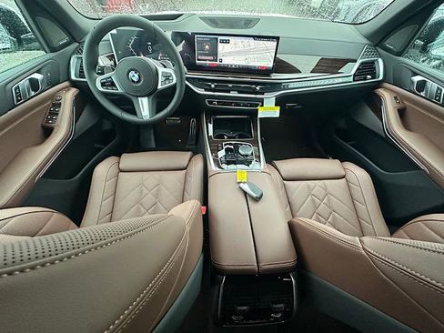 New 2026 BMW X5 xDrive40i w/ M Sport Package image 6