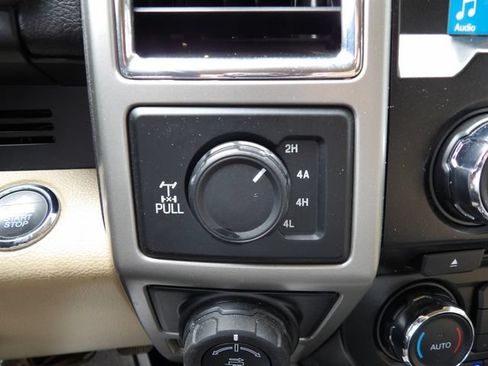 Used 2017 Ford F150 Lariat AWD/4WD image 31