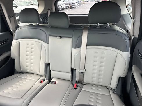 New 2026 Kia EV9 Wind image 25