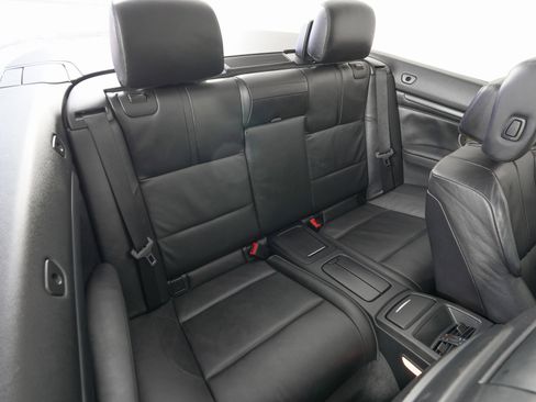 Used 2013 BMW M3 Base image 14