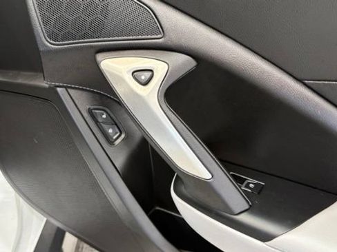 Used 2018 Chevrolet Corvette Grand Sport RWD image 21
