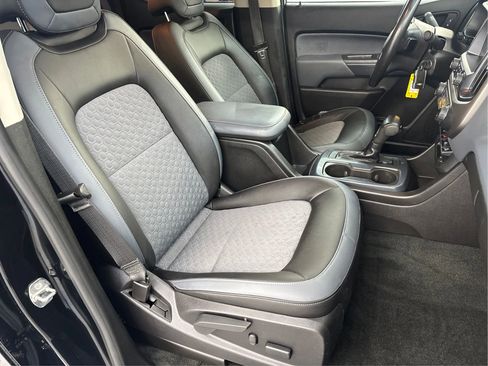 Used 2018 Chevrolet Colorado Z71 image 13