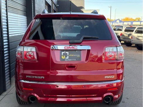 Used 2012 GMC Acadia Denali image 9