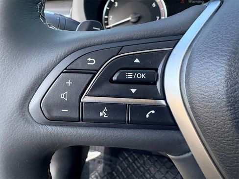 Used 2023 INFINITI QX50 Luxe image 17
